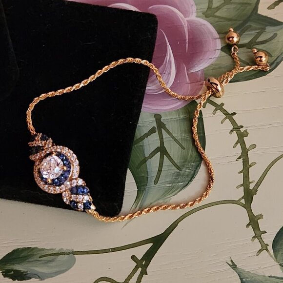 Bella Luce Sapphire Diamond Simulant Yellow Bracelet - Picture 2 of 8